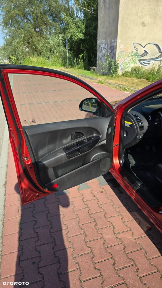 Kia Ceed 2.0 crdi Optimum + - 7