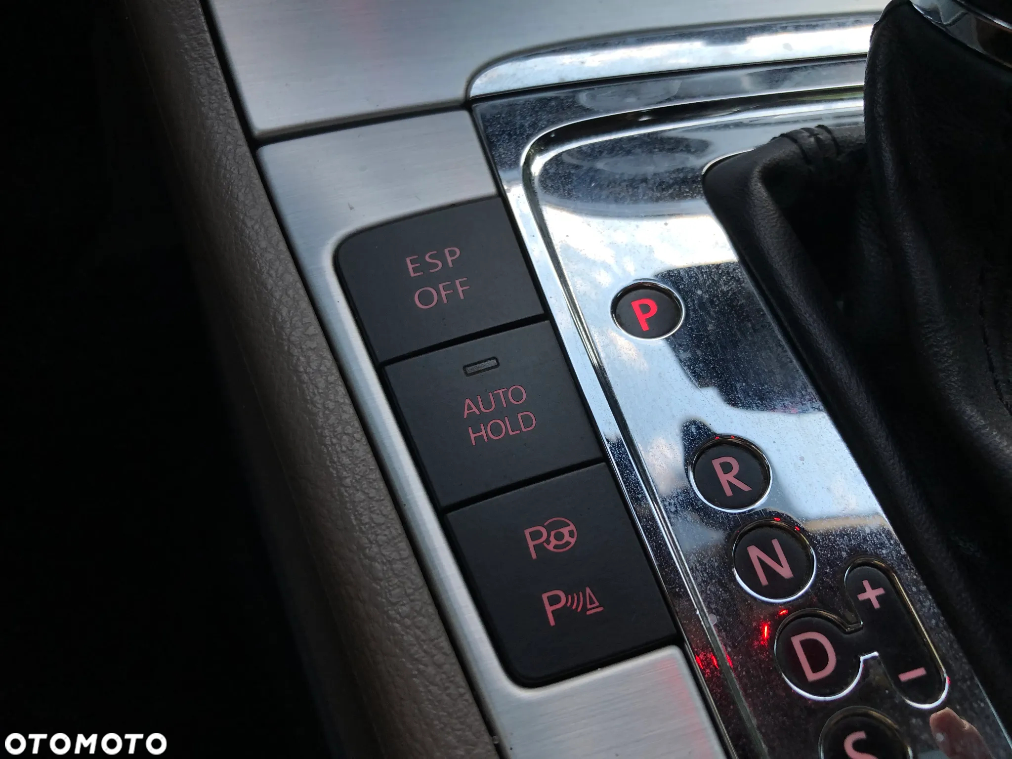Volkswagen Passat Variant 2.0 TDI DPF DSG Highline - 27