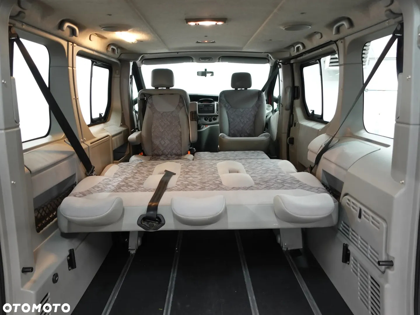 Opel Vivaro 2.5 CDTI L1H1 Life Edition - 31