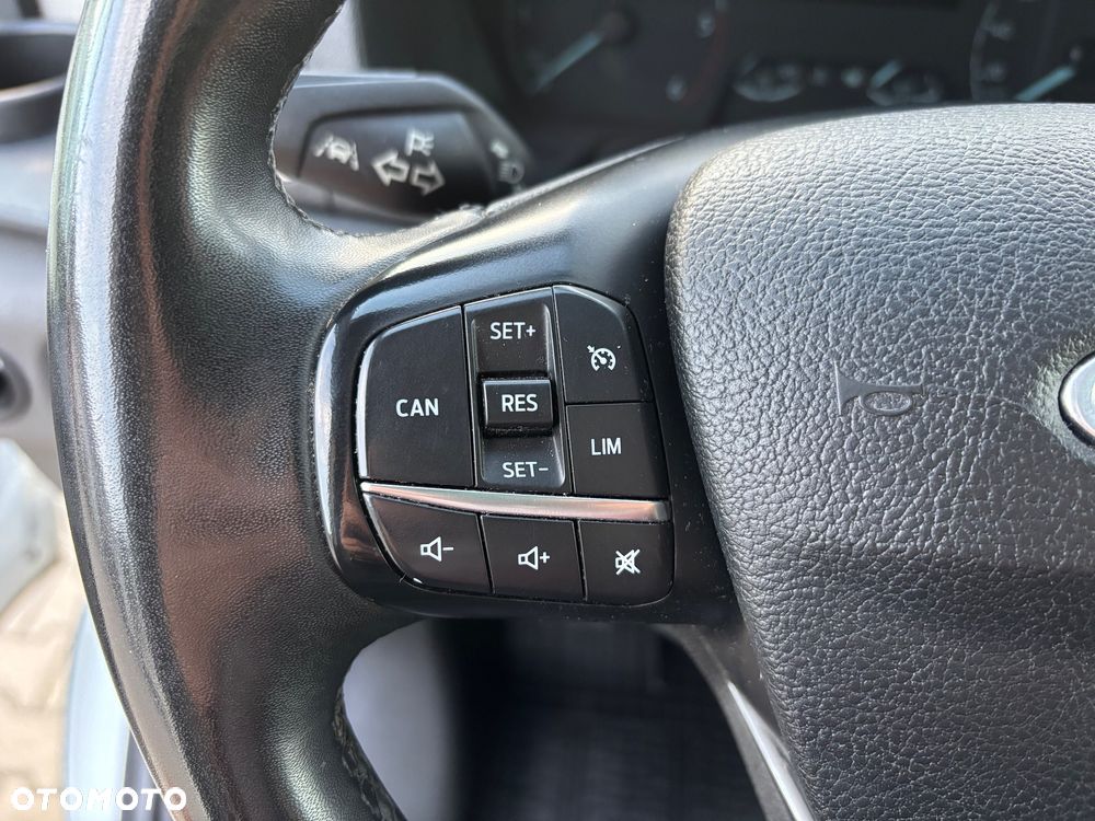 Ford Transit - 23