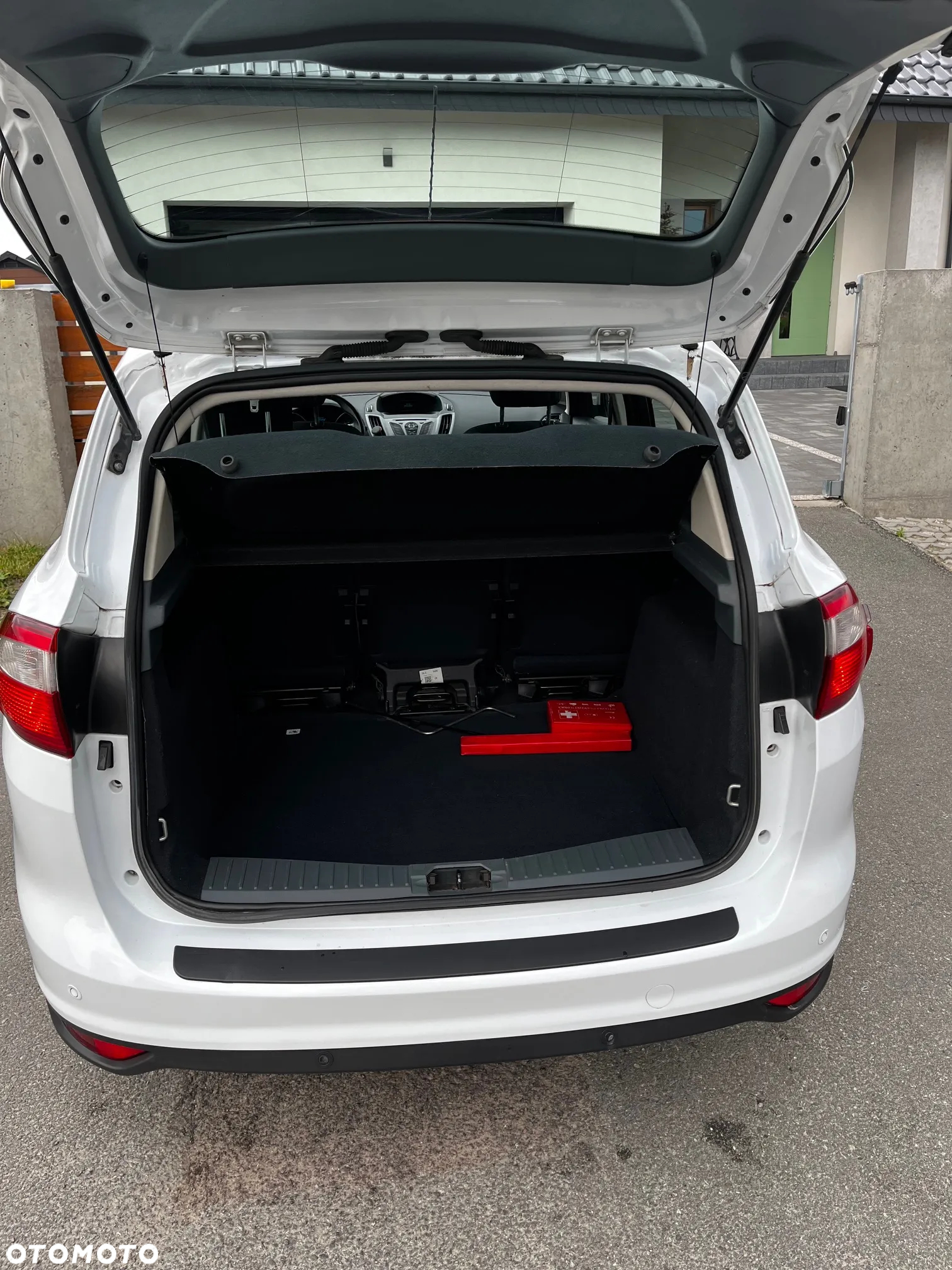 Ford C-MAX 1.6 TDCi Trend - 13
