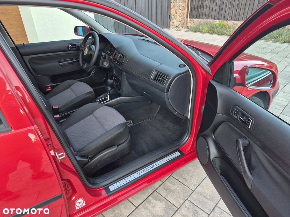 Volkswagen Golf - 19