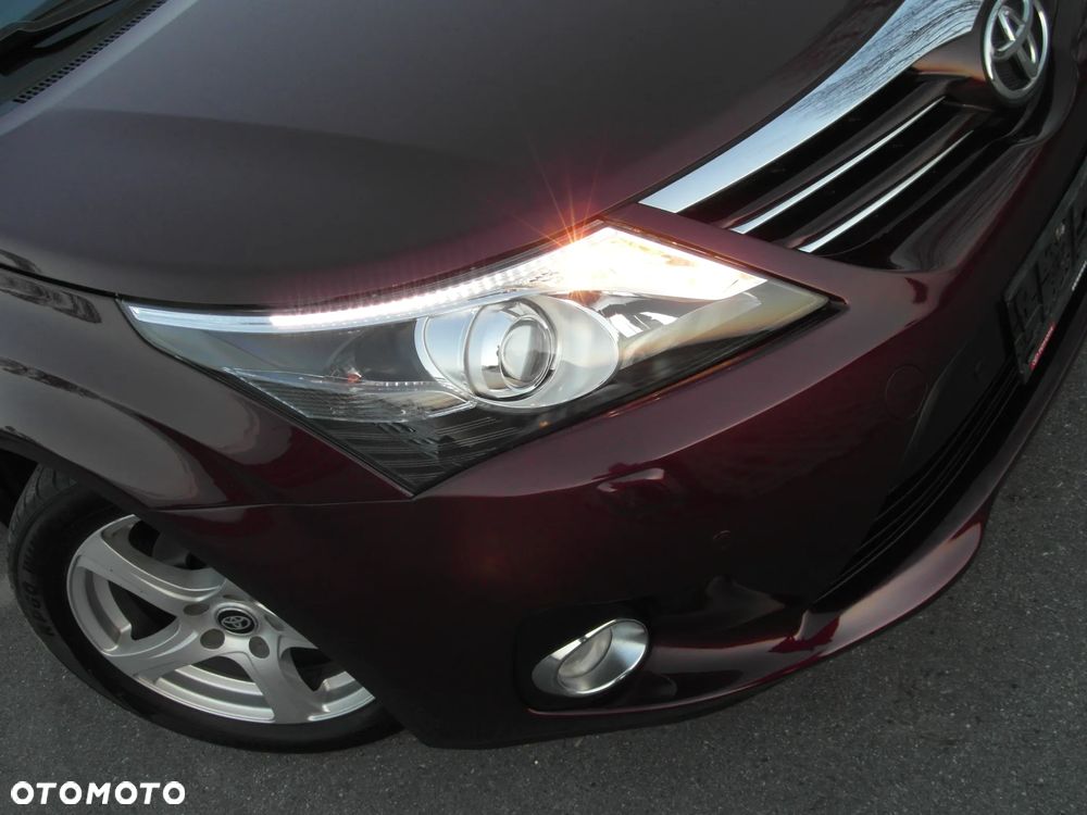 Toyota Avensis 1.8 Edition-S - 2