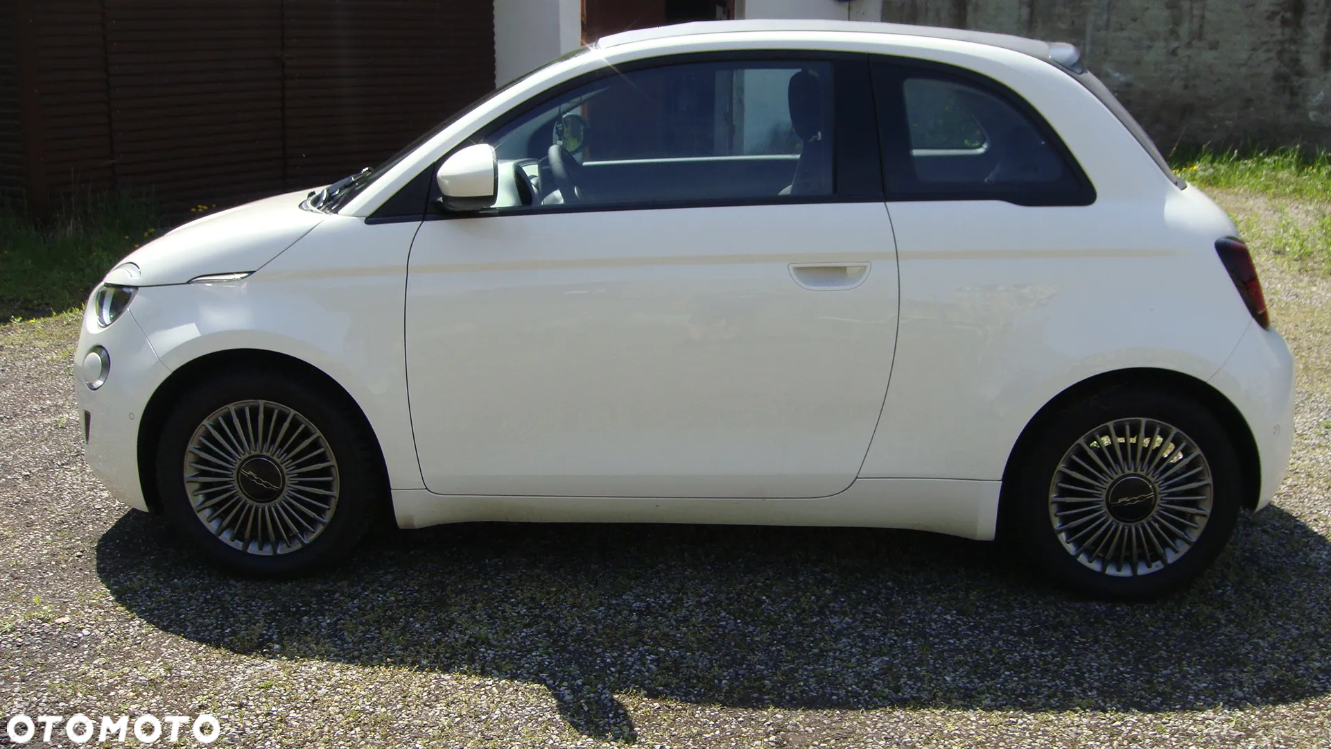Fiat 500e La Prima - 11