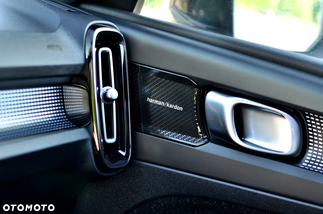 Volvo XC 40 D3 R-Design - 17