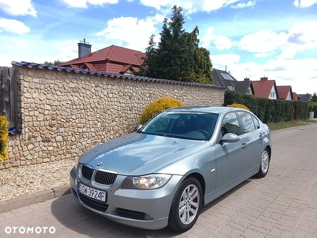 BMW Seria 3 325xi - 9