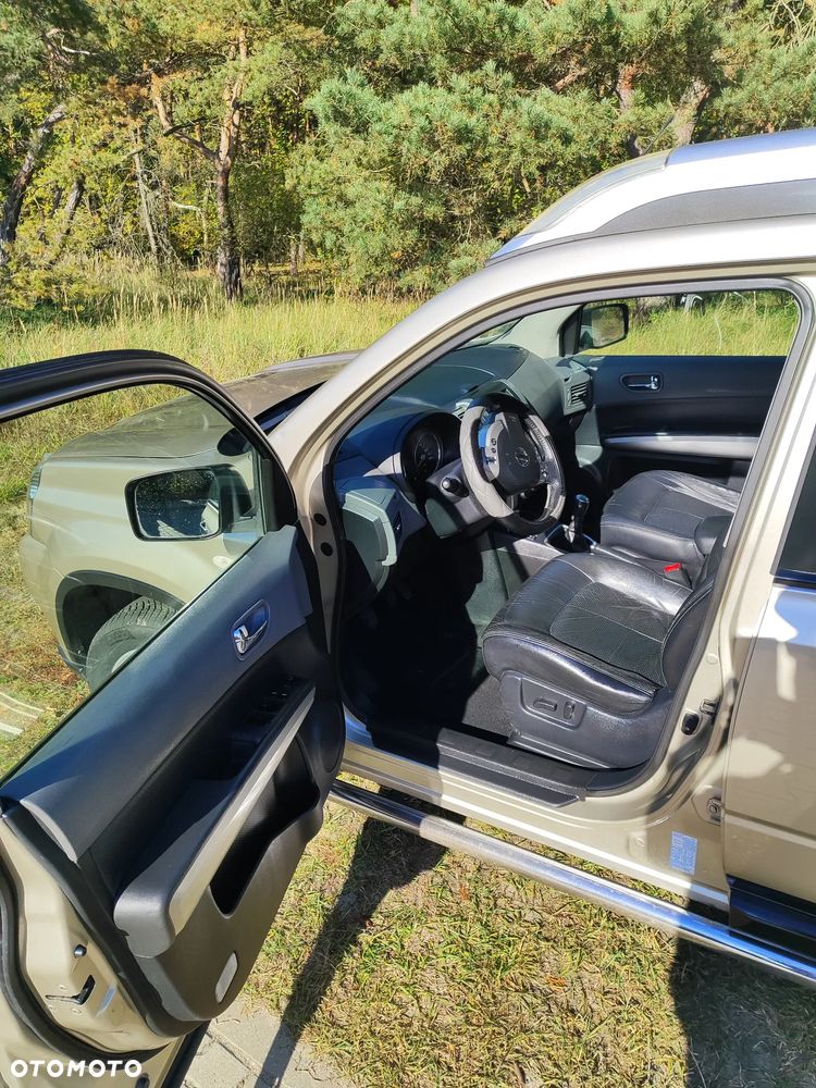 Nissan X-Trail - 4