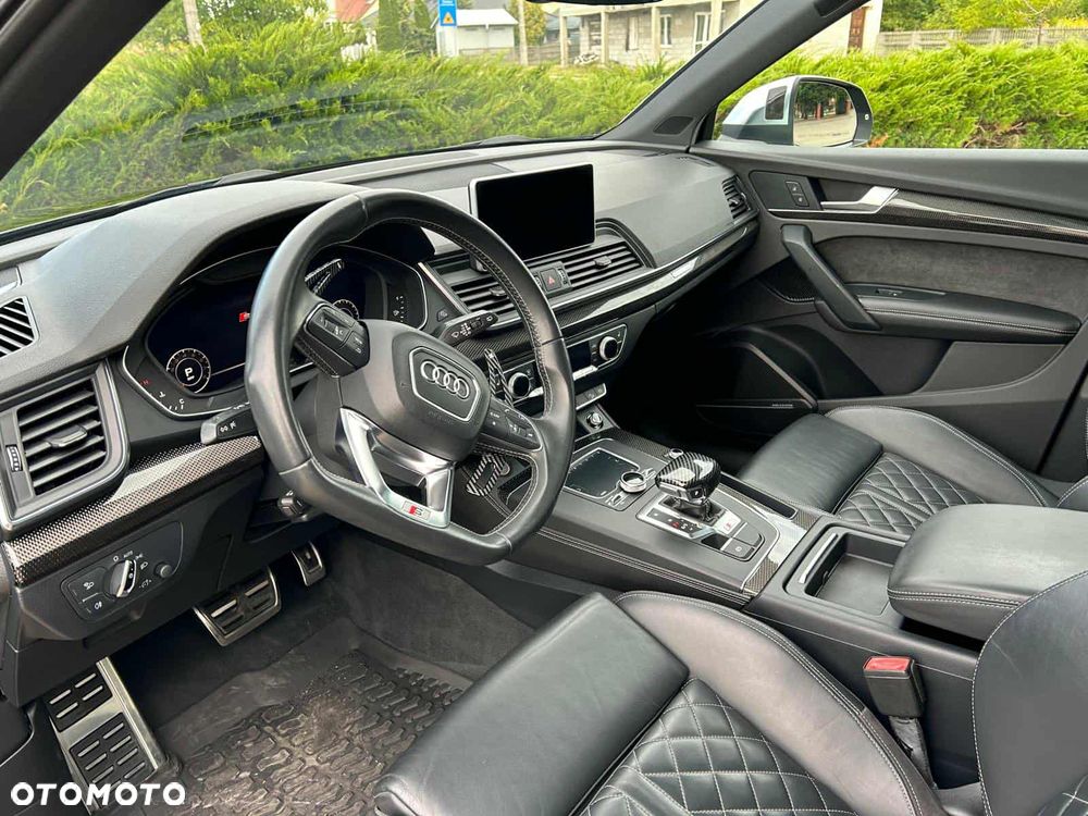 Audi SQ5 - 5