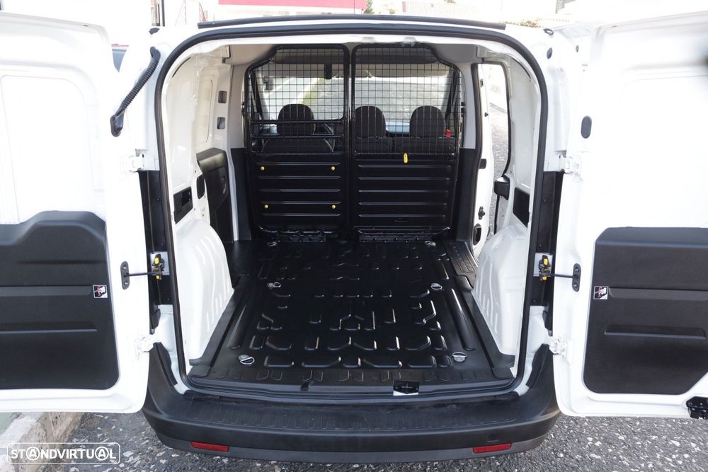Fiat Doblo Cargo 1.6 M-Jet Easy 3Lug 105cv - 13
