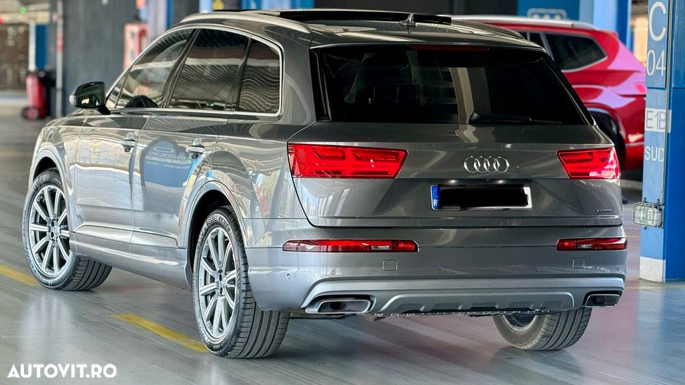 Audi Q7 - 8