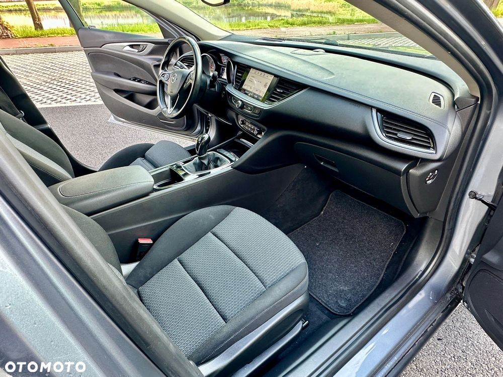 Opel Insignia - 19