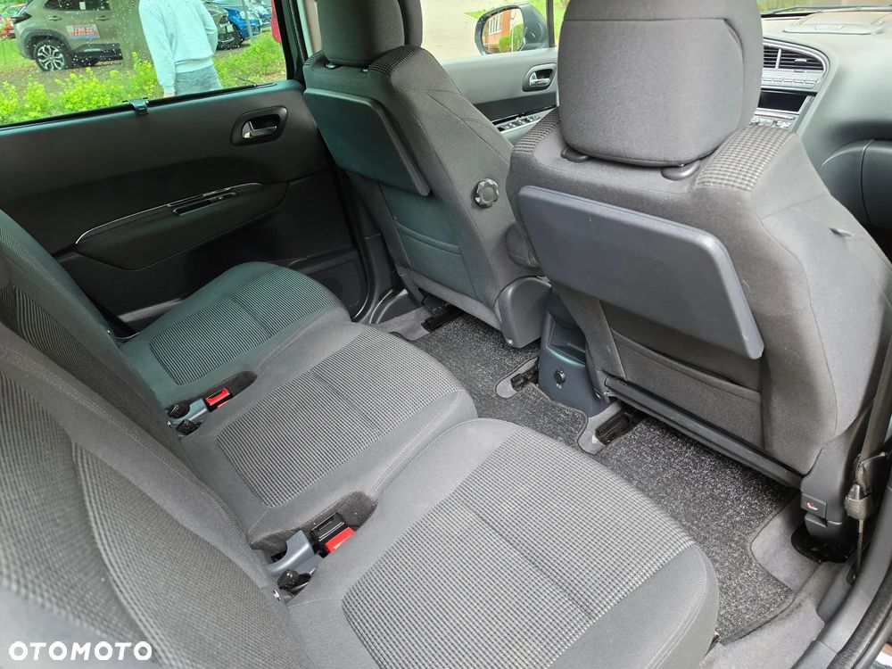 Peugeot 5008 2.0 HDi Family 7os - 6
