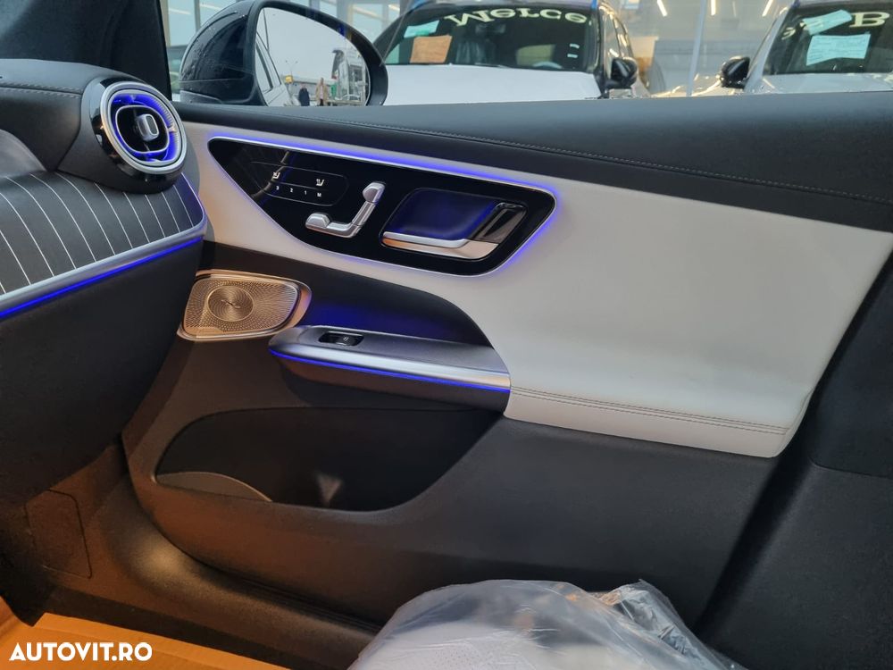 Mercedes-Benz GLC Coupe 200 4MATIC MHEV - 25