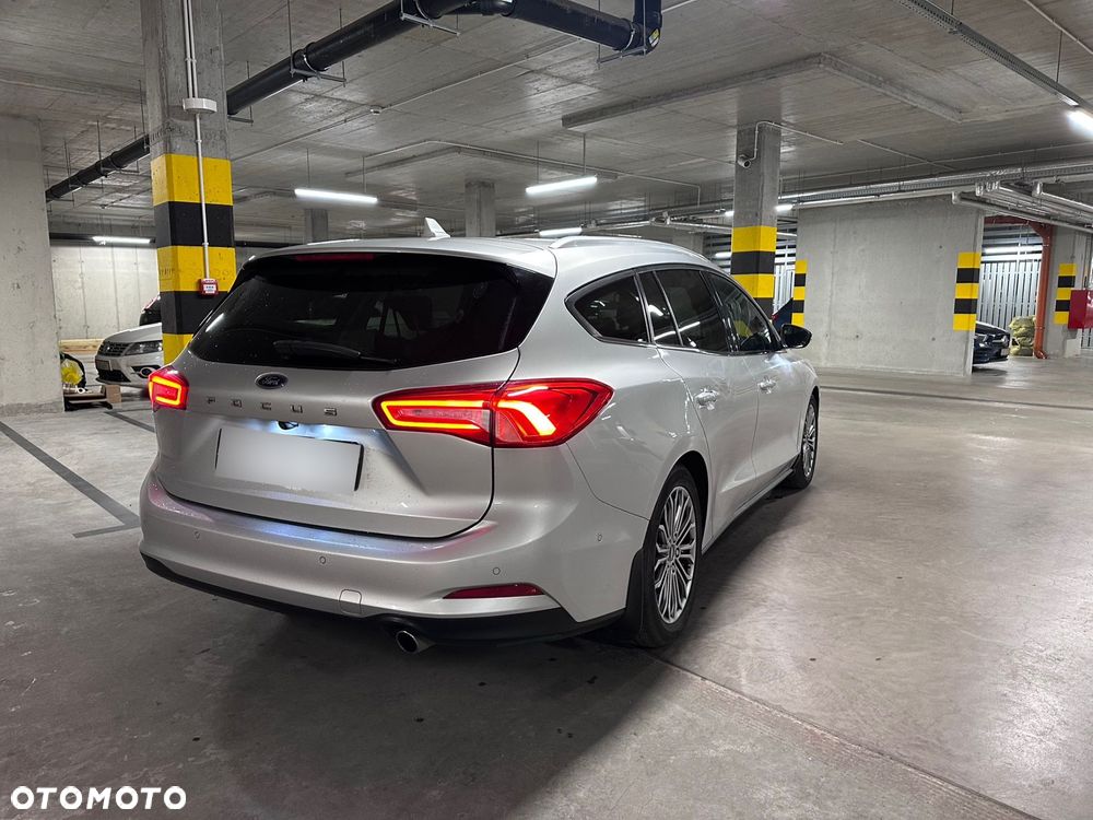 Ford Focus SW 2.0 EcoBlue Titanium Business - 15