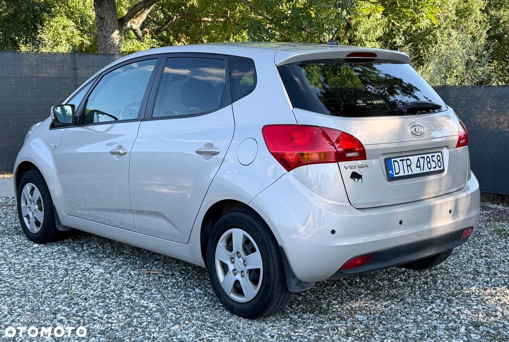 Kia Venga 1.4 L - 7