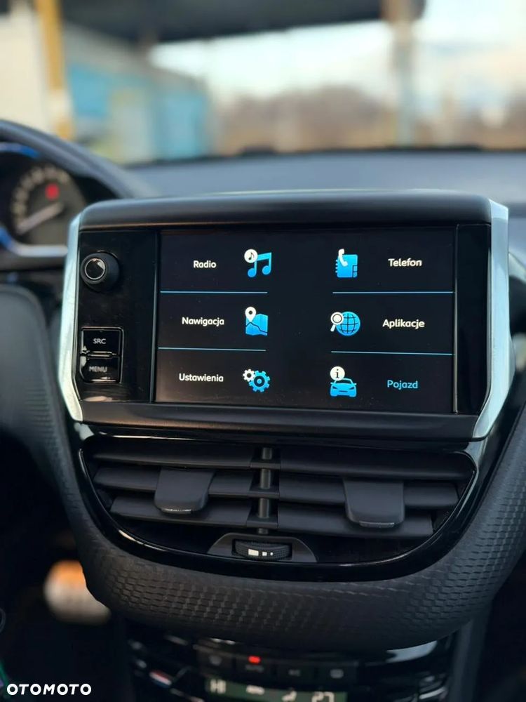 Peugeot 2008 1.2 Pure Tech Crossway S&S EAT6 - 12