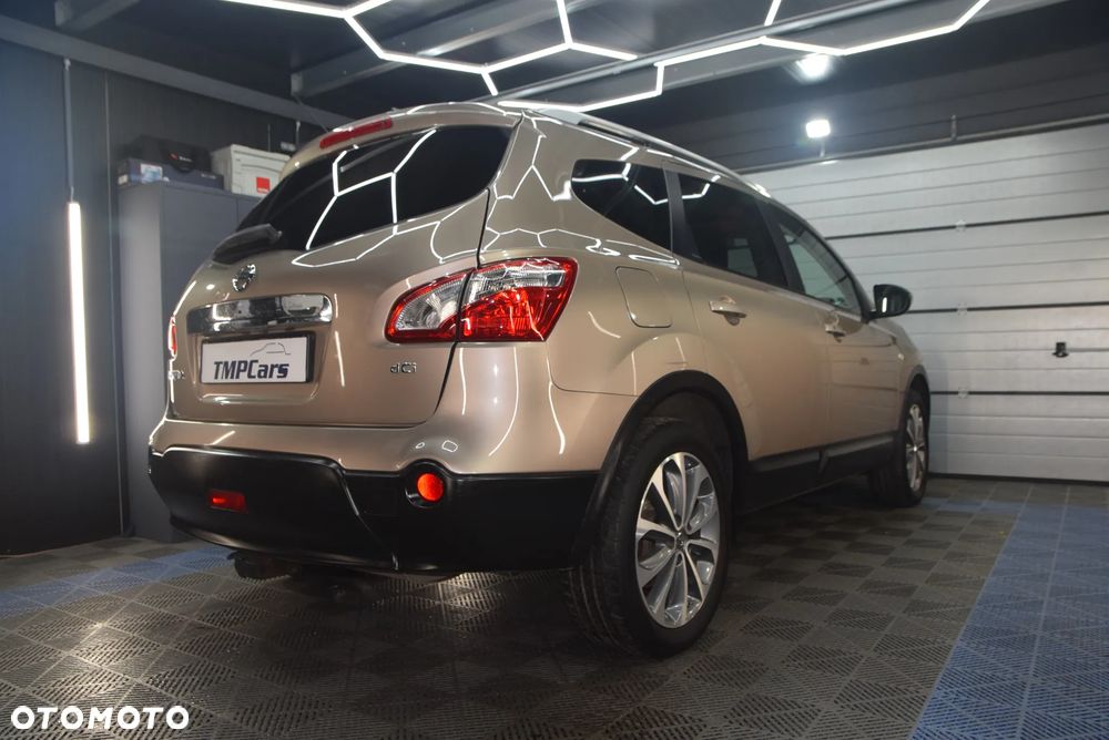 Nissan Qashqai+2 2011 photo 4