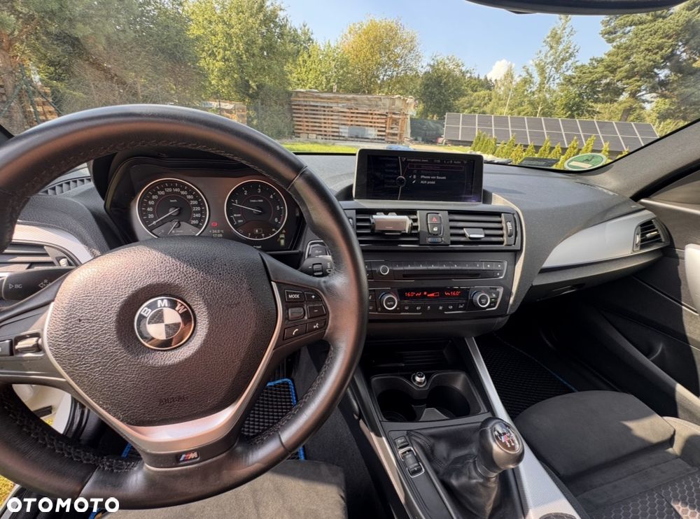 BMW Seria 1 - 16