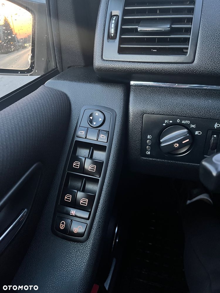 Mercedes-Benz Klasa B 180 CDI DPF SPORT EDITION - 10