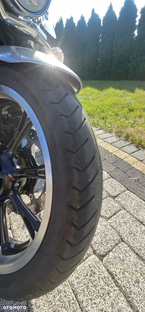 Yamaha XVS - 6