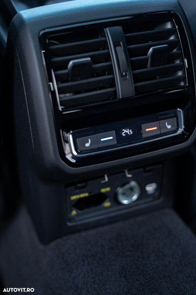 Volkswagen ARTEON 2.0 TSI DSG R-Line - 18