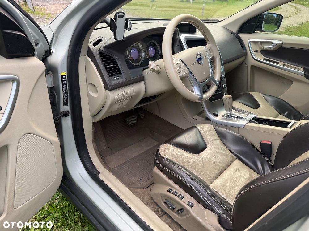 Volvo XC 60 - 6