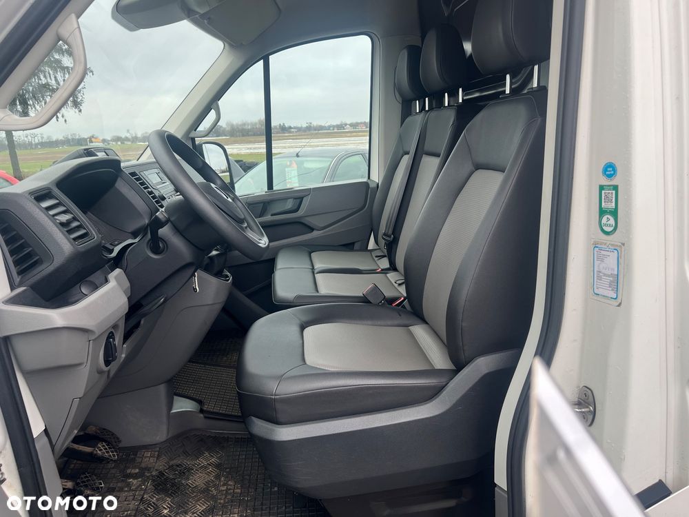 Volkswagen Crafter 177 koni tył napęd, Hak 3,5T - 13