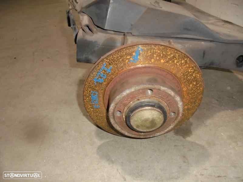 CHARRIOT TRASEIRO RENAULT MEGANE II COUPÉ-CABRIOLET 2005 -7701478436 - 4