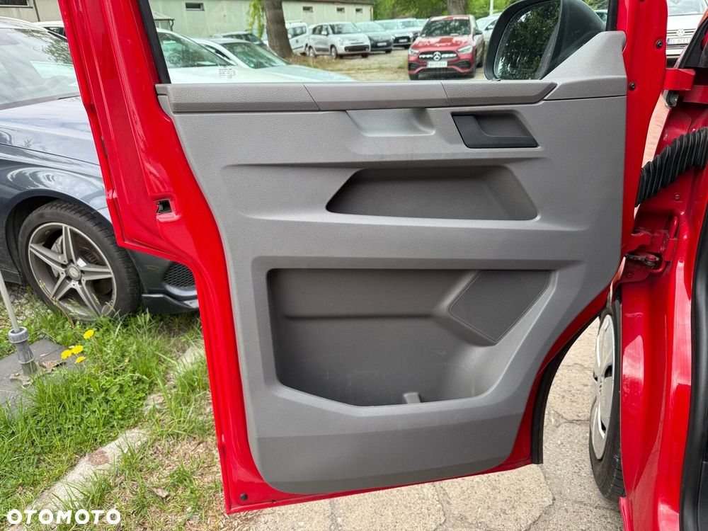 Volkswagen Transporter - 13