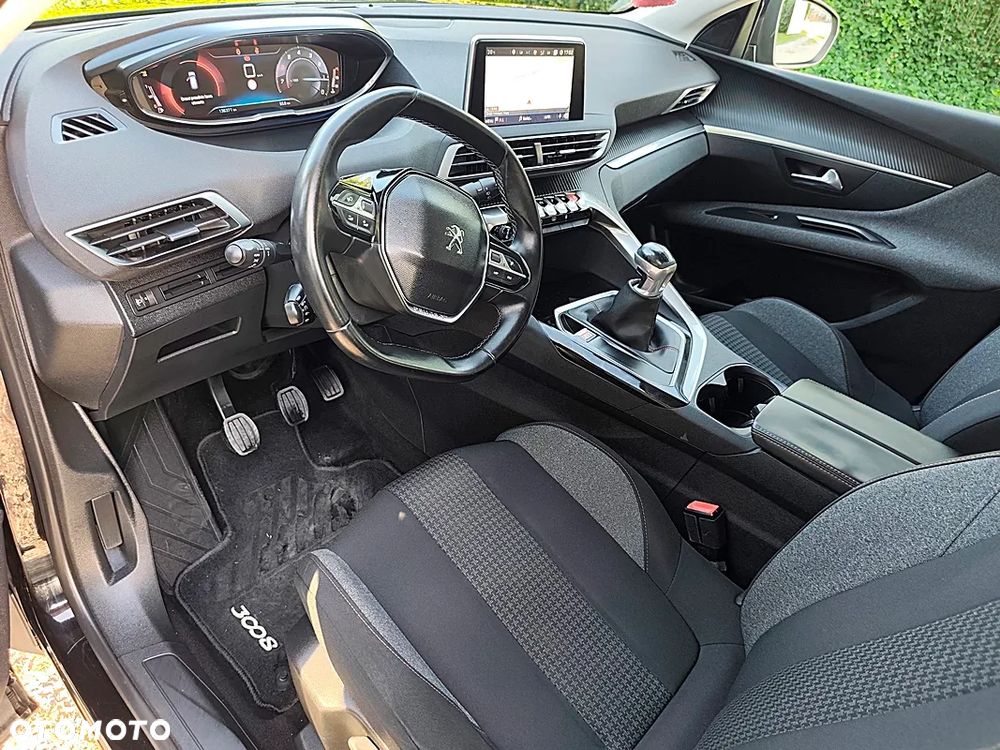 Peugeot 3008 PureTech 130 Stop & Start GPF Active - 10