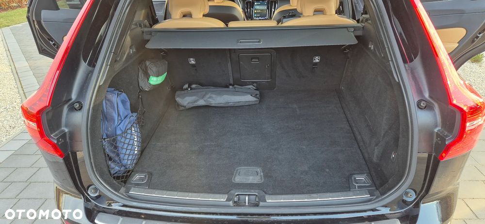 Volvo XC 60 D5 AWD Inscription - 30