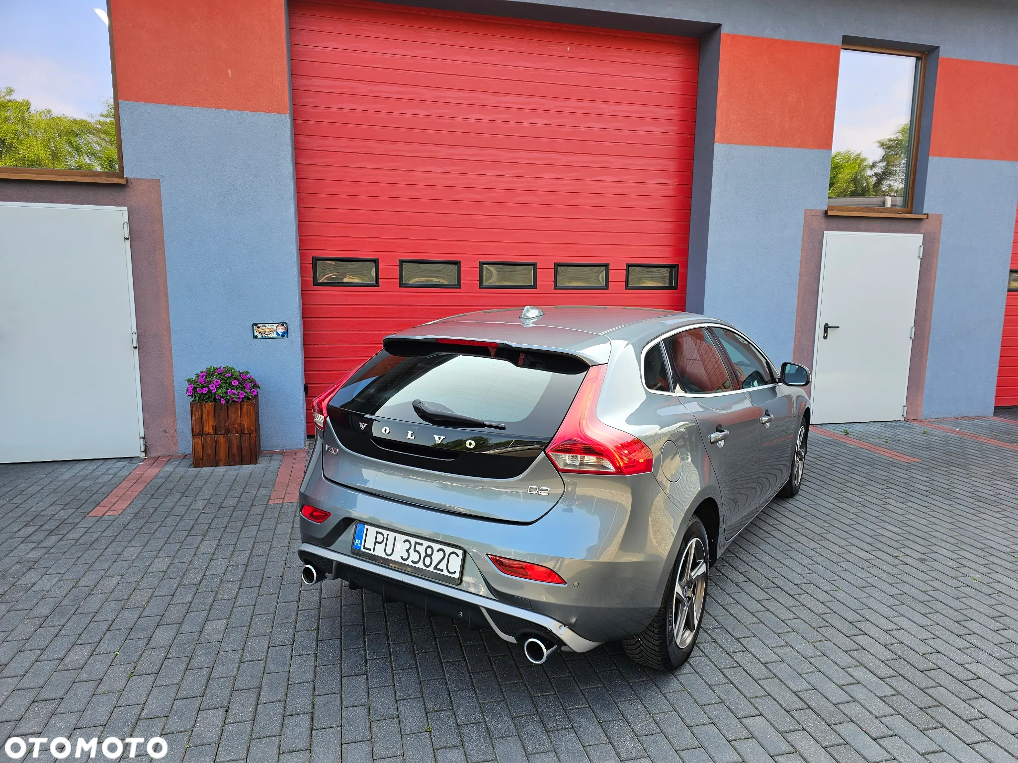 Volvo V40 D2 RDesign - 16