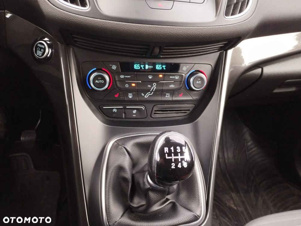 Ford C-MAX 2.0 TDCi Start-Stop-System Titanium - 9
