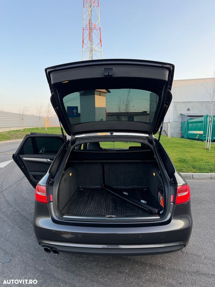 Audi A4 Avant 2.0 TDI DPF multitronic Attraction - 31