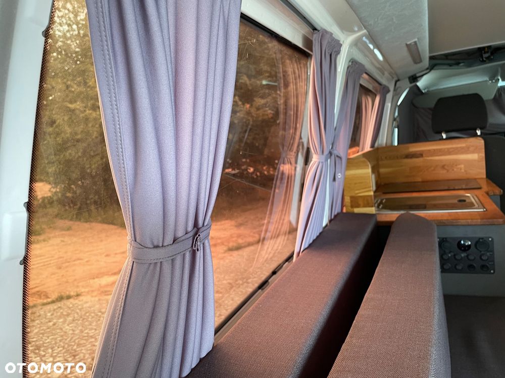 Volkswagen Westfalia California - 20