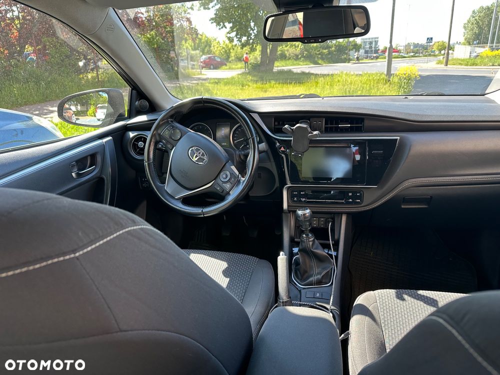 Toyota Corolla 1.6 Active EU6 - 6