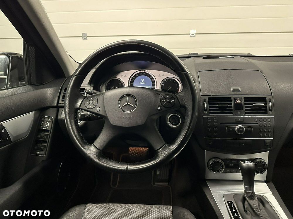 Mercedes-Benz Klasa C 200 7G-TRONIC Avantgarde Edition - 8