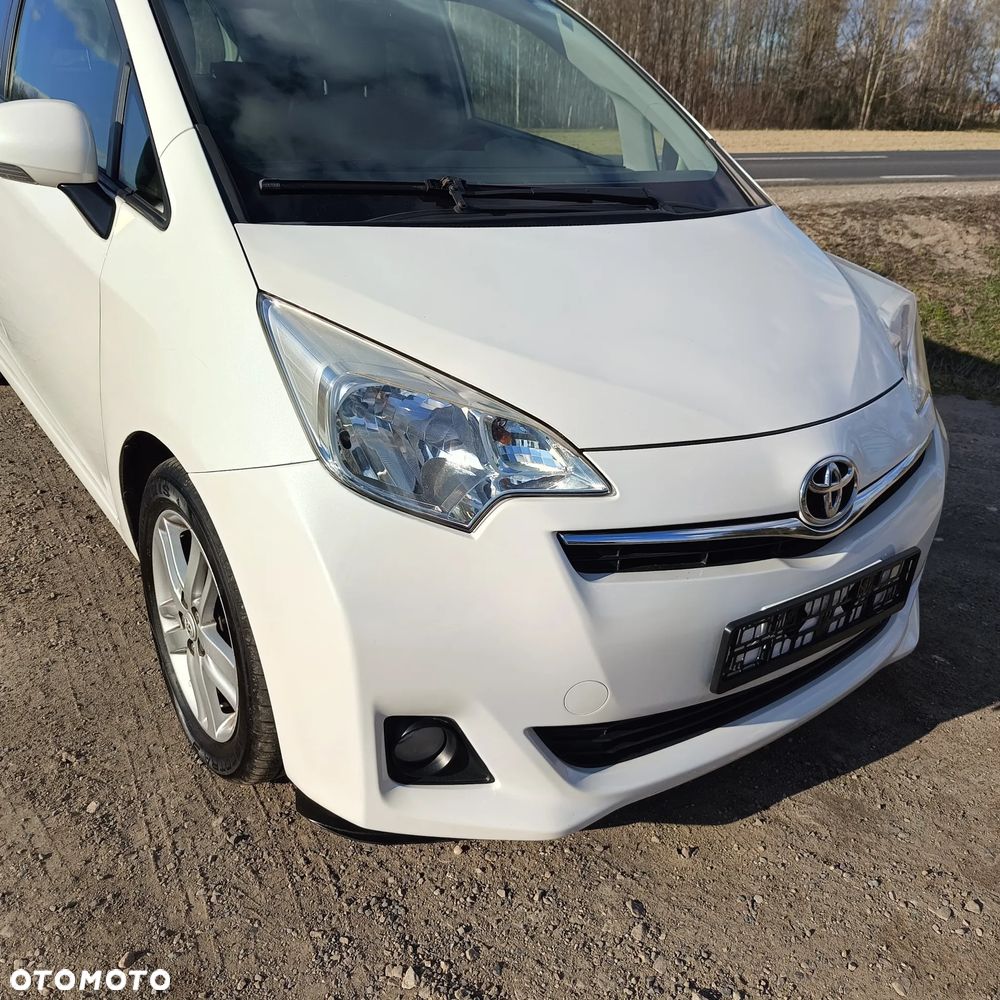 Toyota Verso S 1.4 D-4D Cool - 12