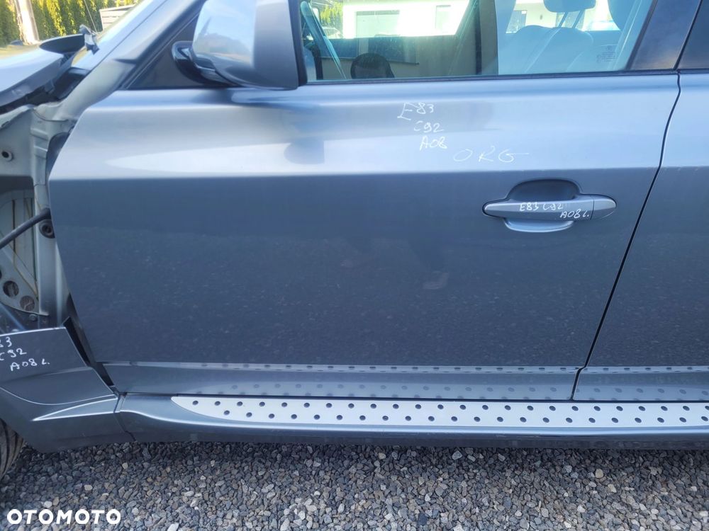 DRZWI LEWY PRZÓD PRZEDNIE BMW E83 A08 SILBERGRAU ORYGINALNY LAKIER C92 - 1