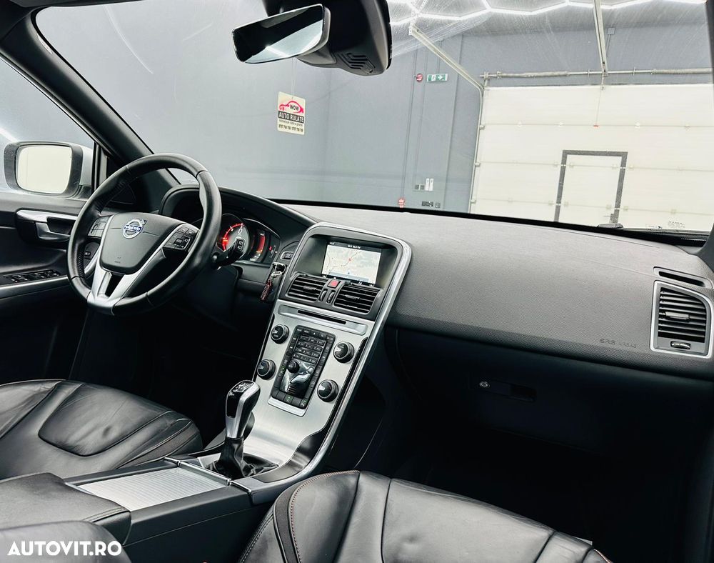 Volvo XC 60 D3 Ocean Race - 22