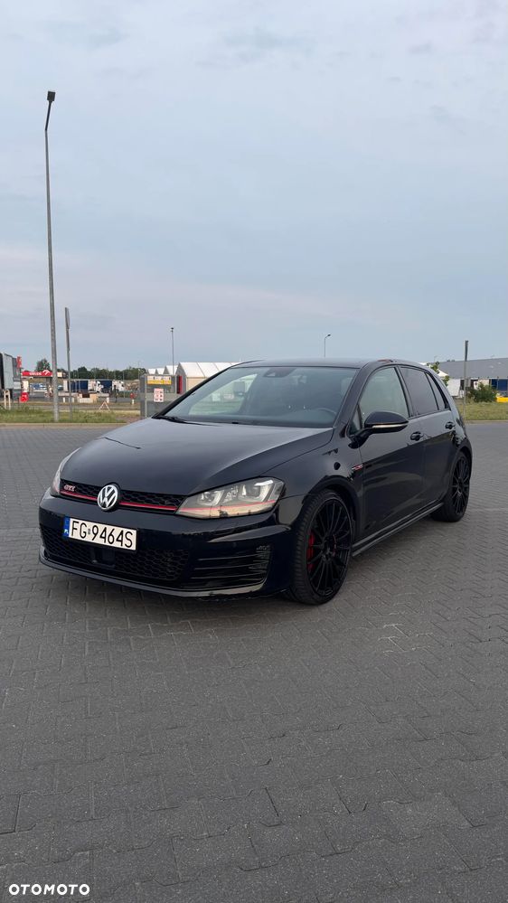 Volkswagen Golf 2.0 TSI BMT GTI Performance DSG - 5