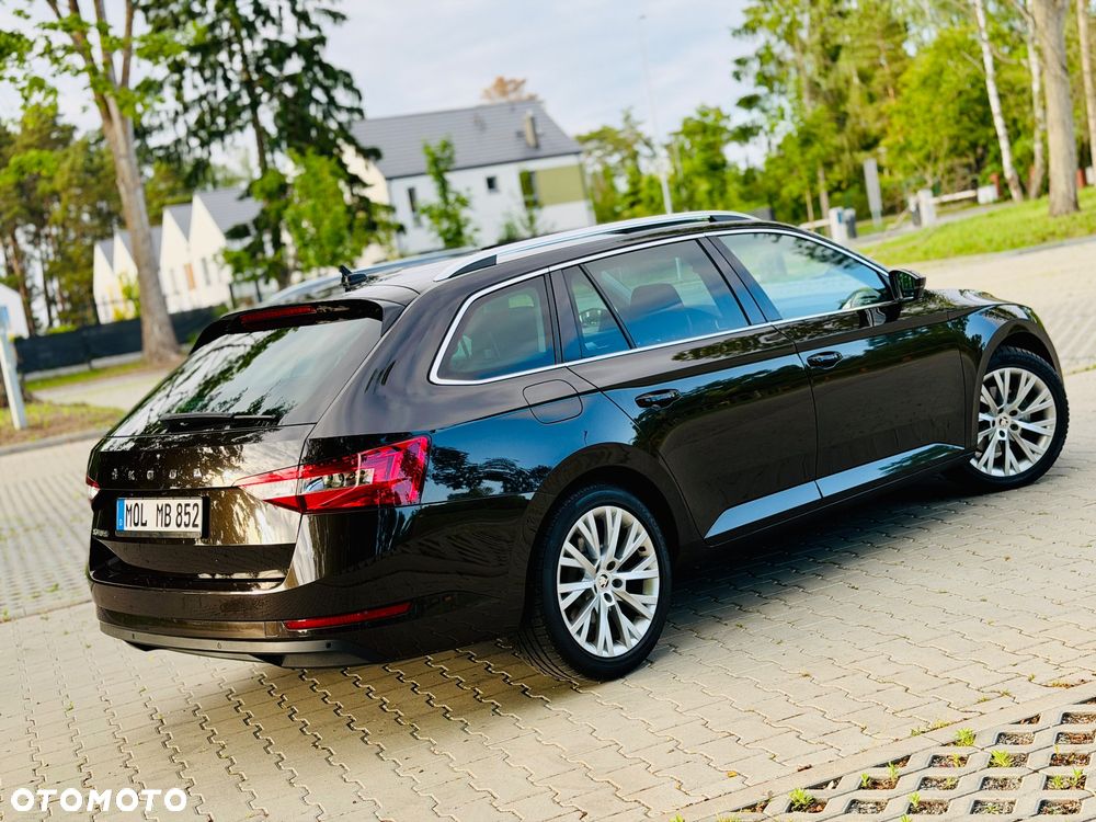 Skoda Superb 2.0 TDI DSG Style - 33