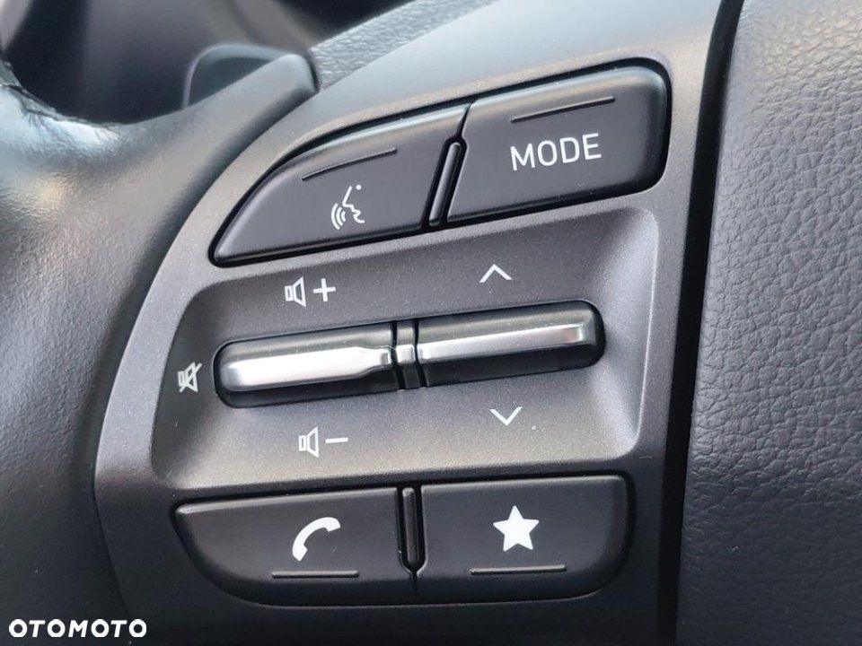 Hyundai Kona - 17