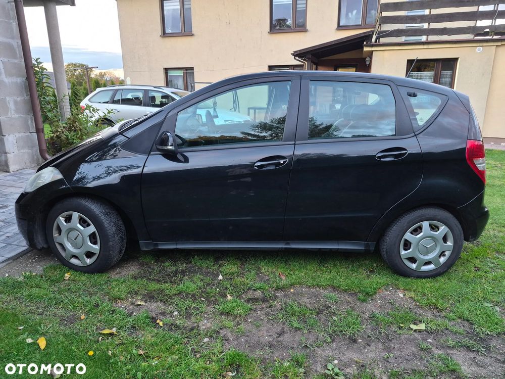 Mercedes-Benz A-Class 2010 photo 3