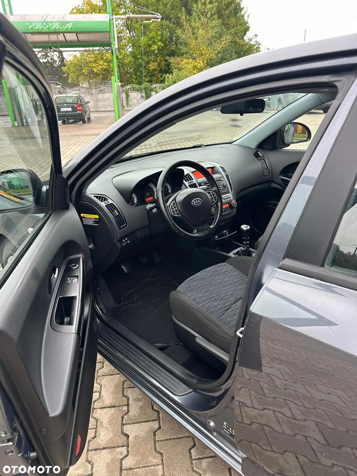 Kia Ceed - 14