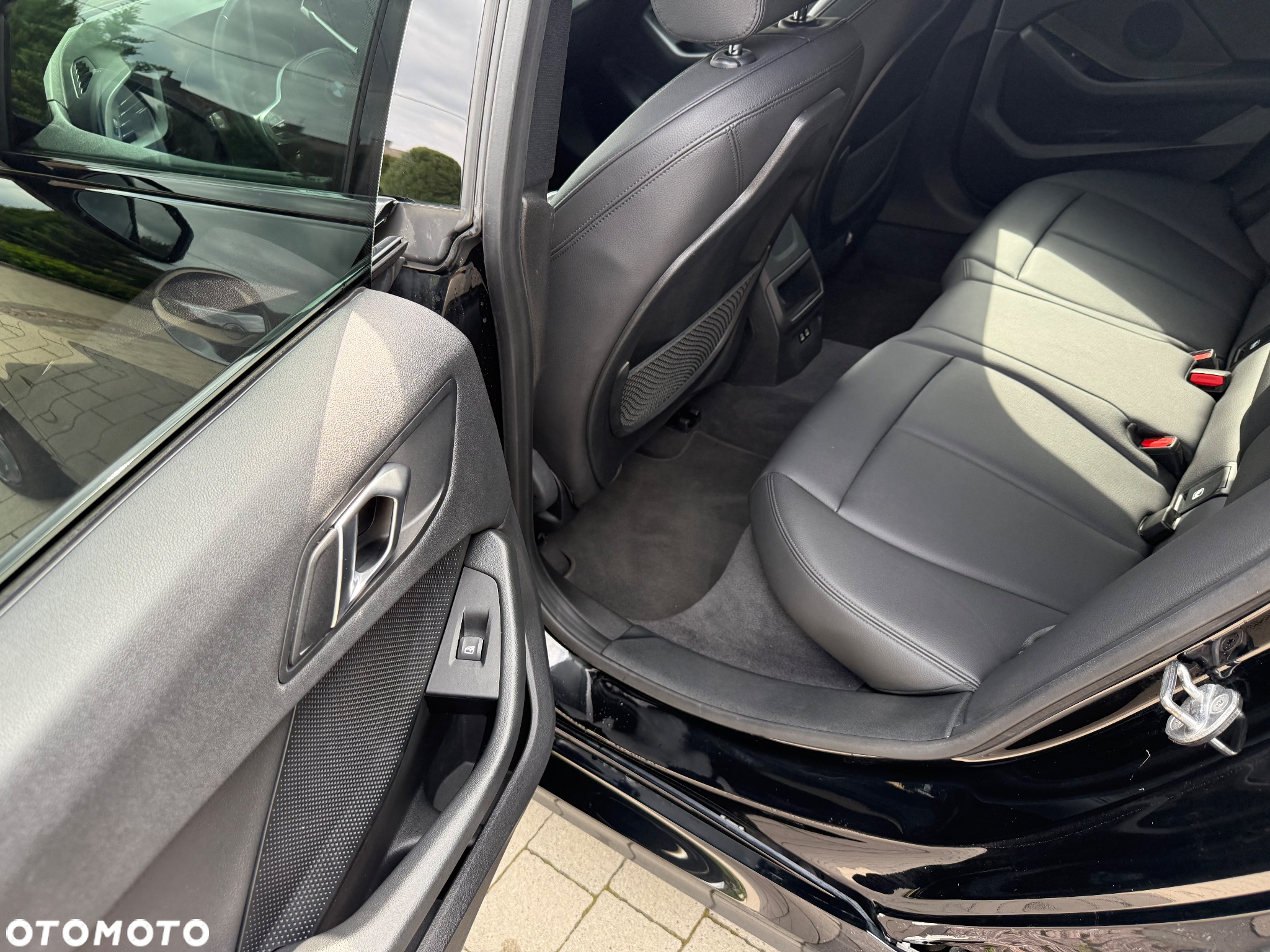 BMW Seria 2 220d xDrive M Sport - 26