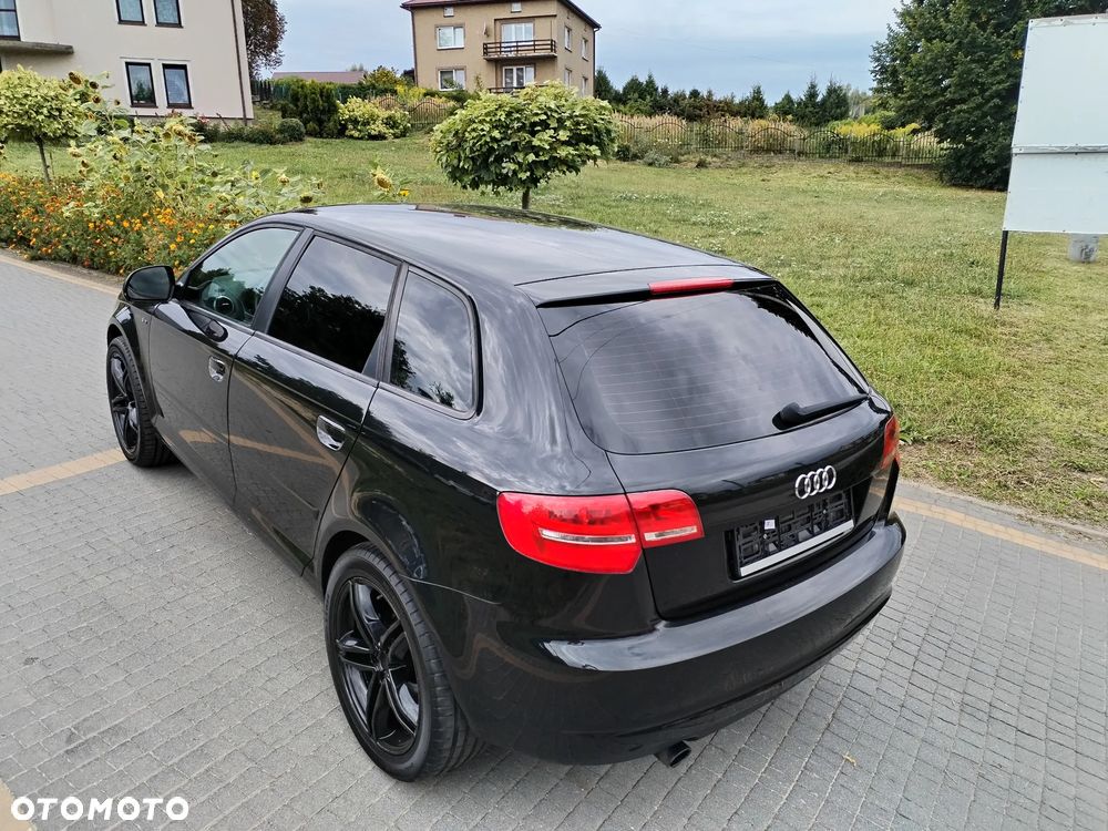 Audi A3 Sportback - 36
