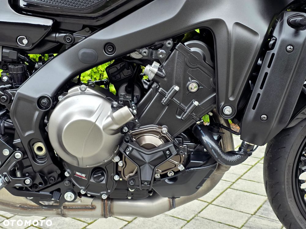 Yamaha XSR - 8