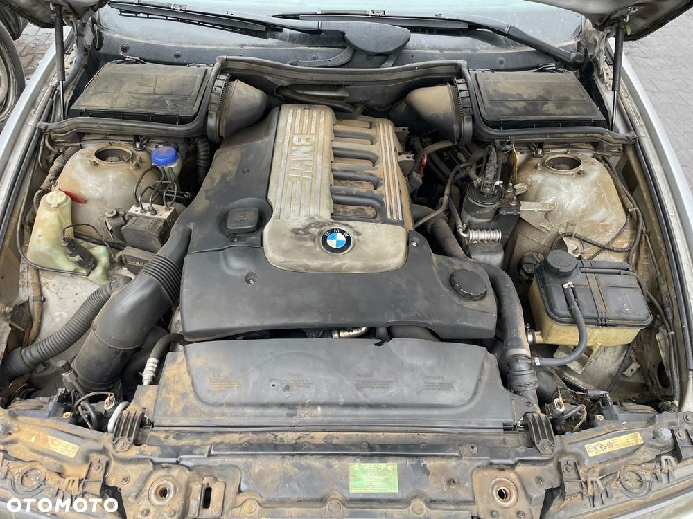 BMW 5 E39 Auto na części Kolor: TITANSILBER METALLIC (354) - 6