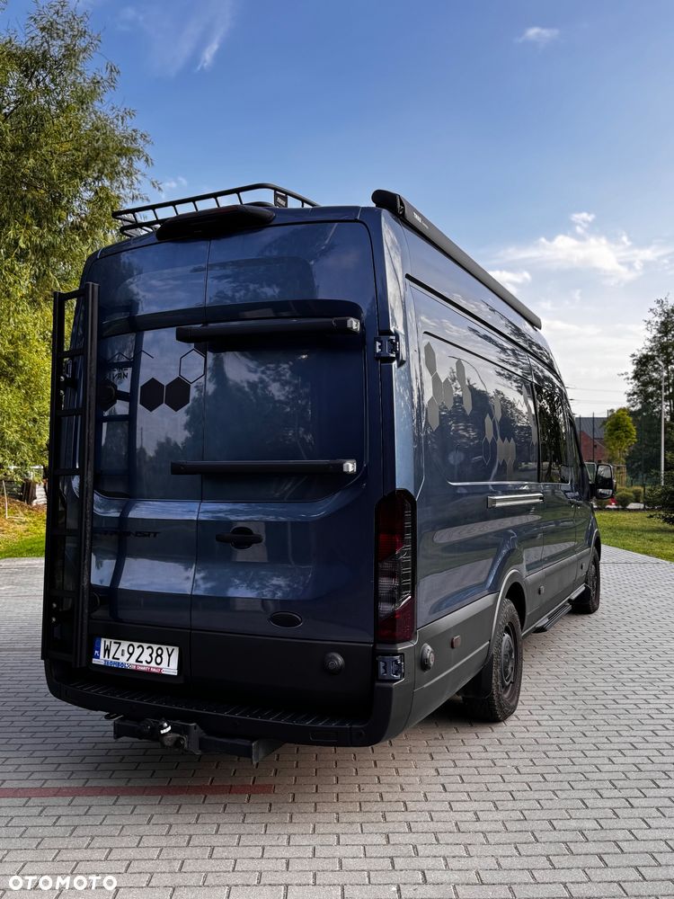 Ford Transit - 26
